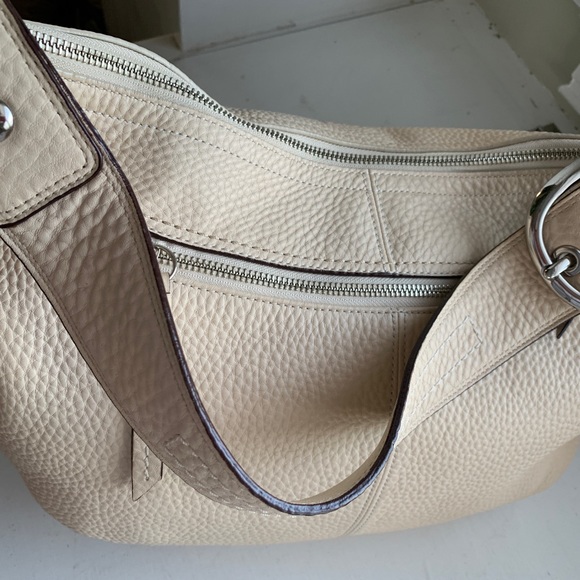 Coach Hobo Purse - Picture 8 of 12